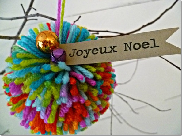 Noel Pom Pom Noel Pom Pom