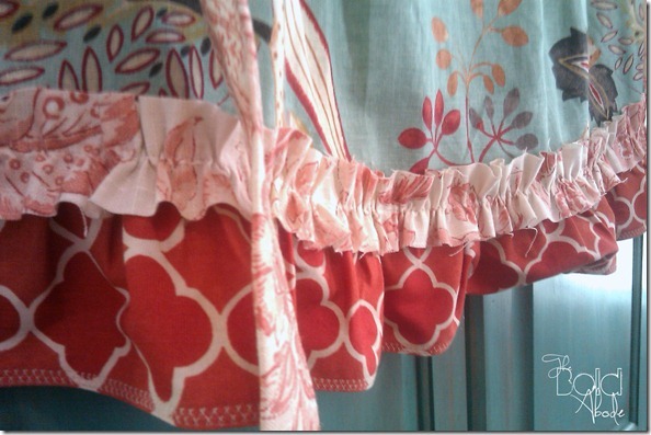 Apron-Ruffle1_thumb2