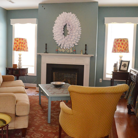 THe-Bold-Abode-Family-Room