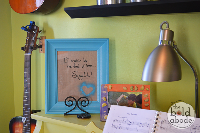 white-board-frame