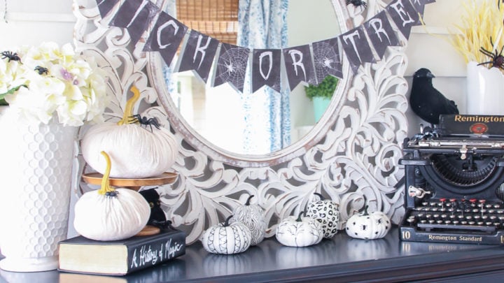 Image for Free Printable Halloween Banner & Vignette