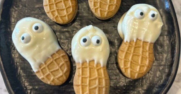 Easy Ghost Cookies