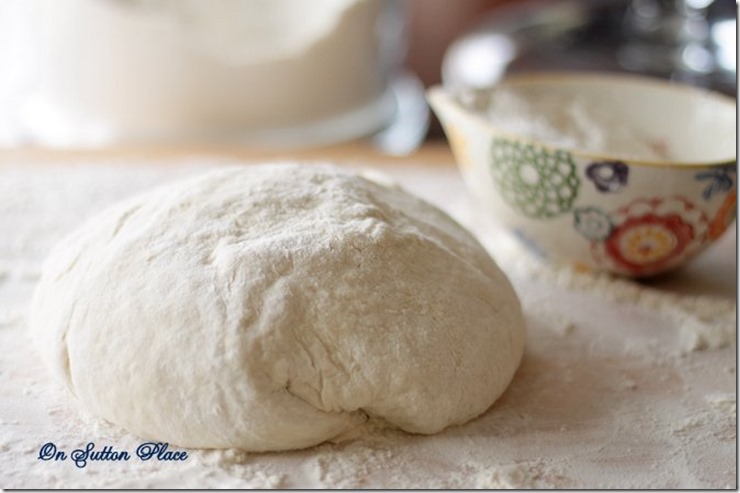 4 ingredient round bread